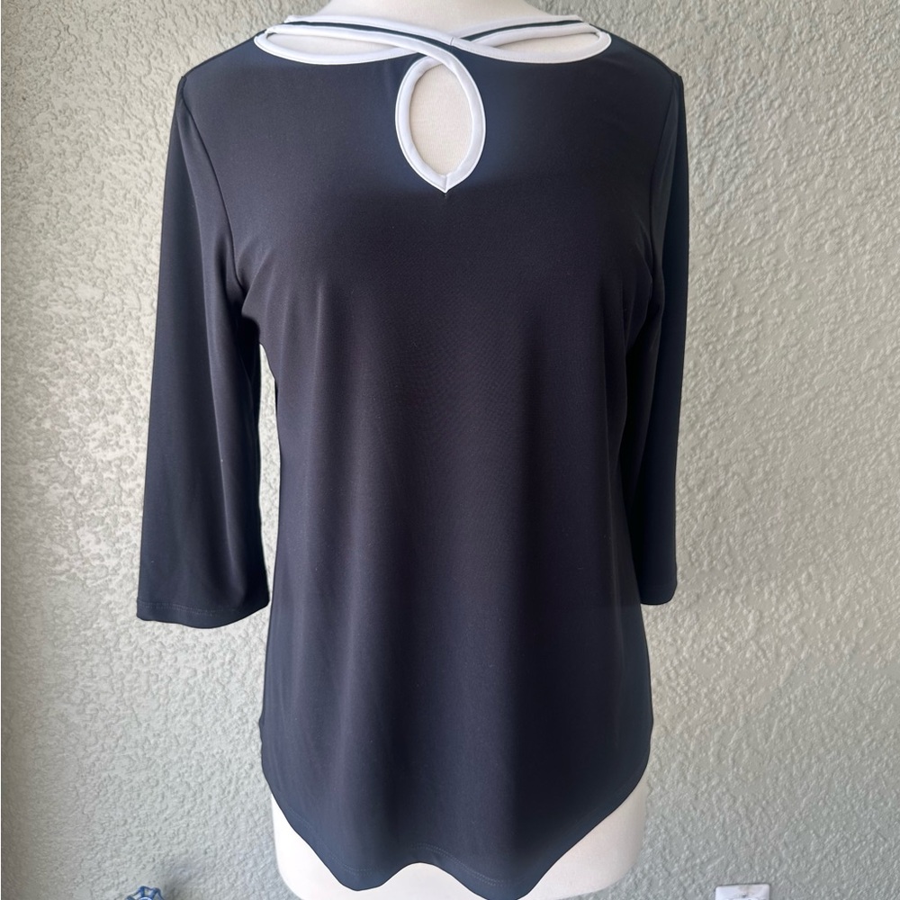 Joseph Ribcoff Black Top with White Neckline Trim. Size 10.